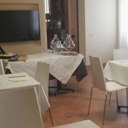 Мини-отель Al Portone *