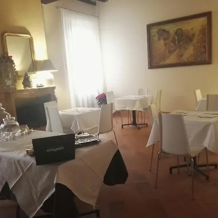 Al Portone Мини-отель Скандиано