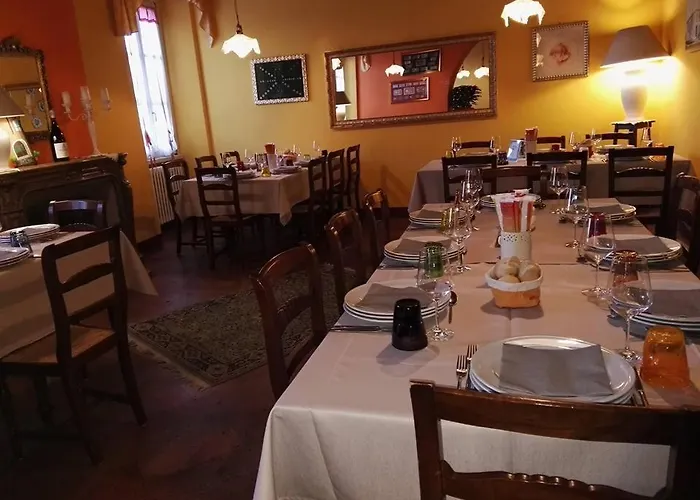 여관 Al Portone 스칸디아노