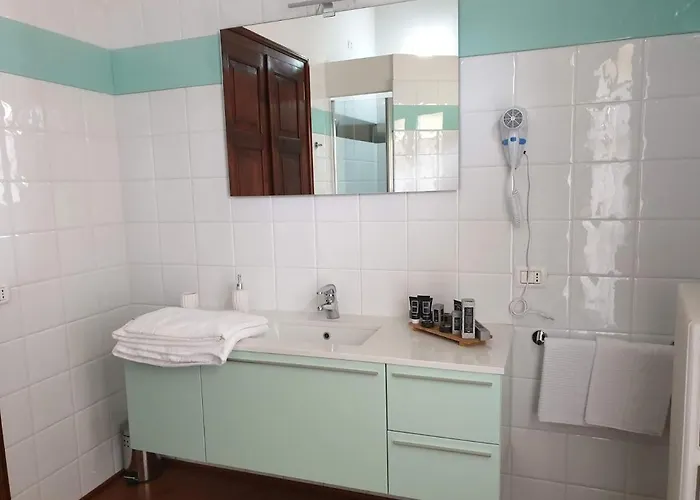 여관 Al Portone 스칸디아노